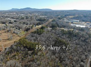 601 Lynchburg Rd, Pilot Mountain, NC 27041