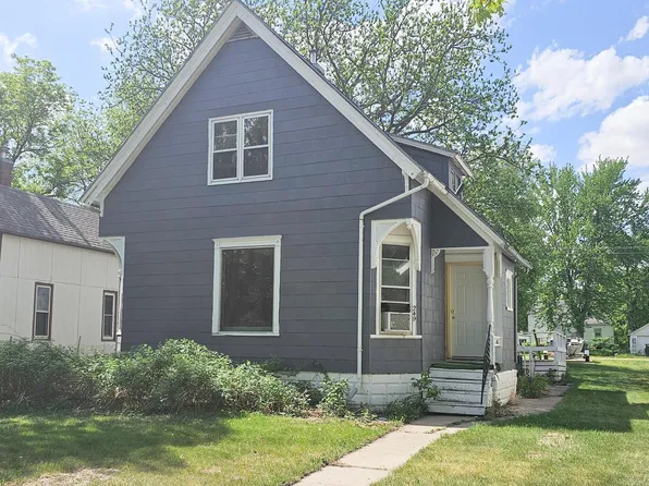 249 Hollett St, Tracy, MN 56175