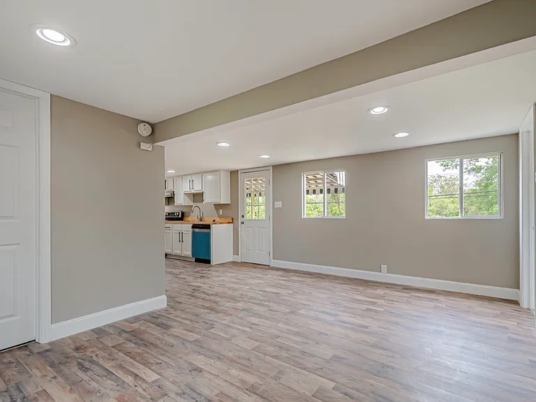 3924 Saltsburg Rd — Photo 3
