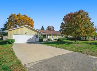 1773 Lilac Ct, Jenison, MI 49428