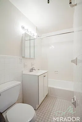 Rented by Mirador Real Estate | media 9