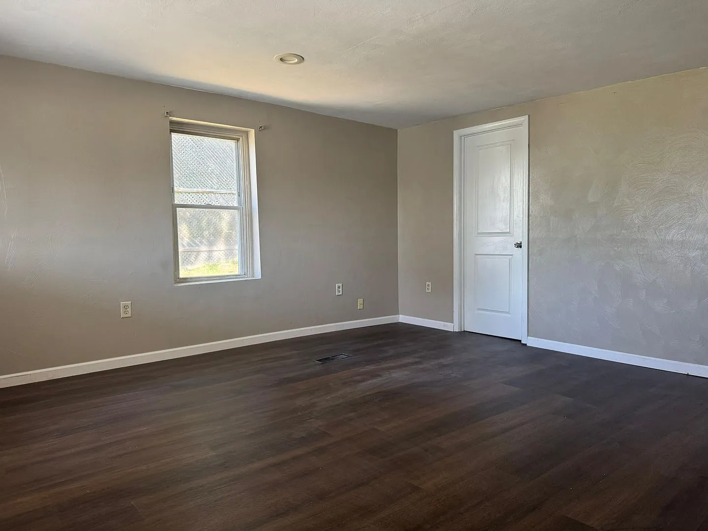 Cute 1 bedroom house Rochester — Photo 4