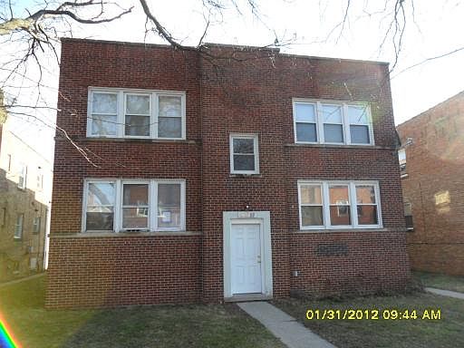 1st image of 6709 N Seeley Ave #1N