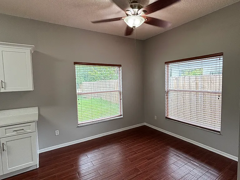 3213 Buck Hill Pl — Photo 4