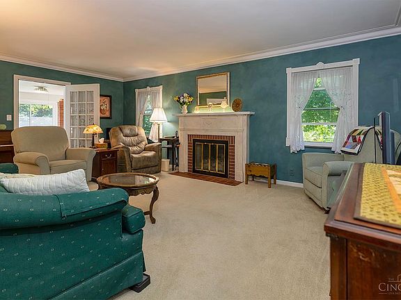 4th image of 1711 Flora Ave