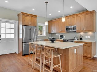 422 Midland Ave, Rye, NY 10580