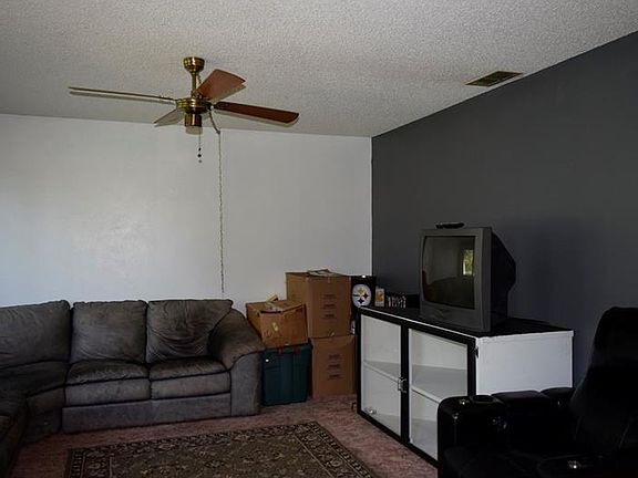4th image of 1815 Kumquat Dr
