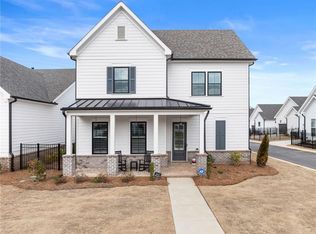 504 Pearl St, Cumming, GA 30040