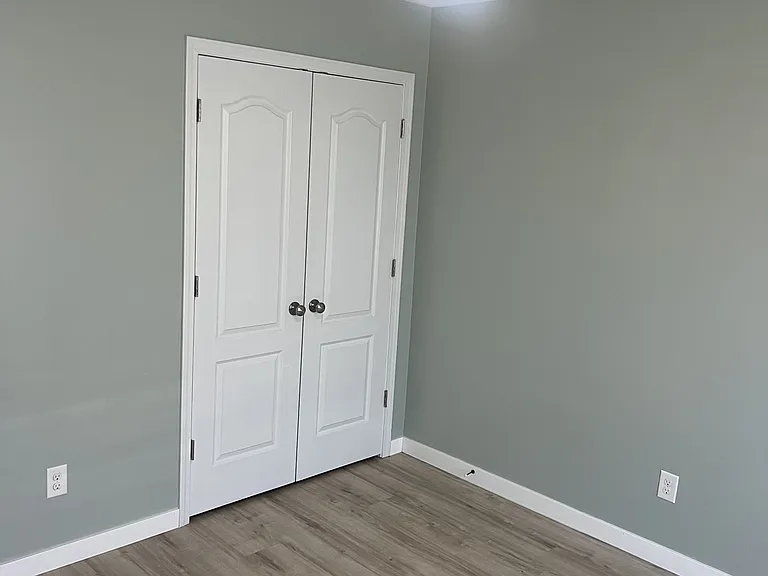Guest Room 1
