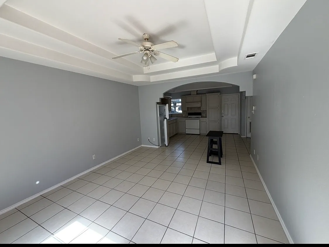 1718 Villa Linda Avenue - 3 — Photo 2