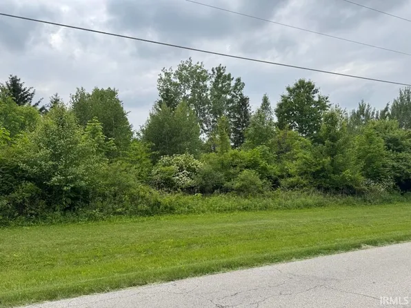 Aboite Center Rd, Fort Wayne, IN 46814