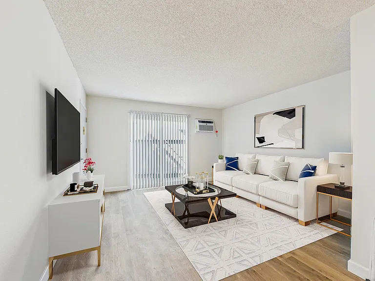 Aqua North — Photo 10