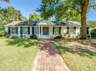 1814 Indian Creek Dr S, Mobile, AL 36607