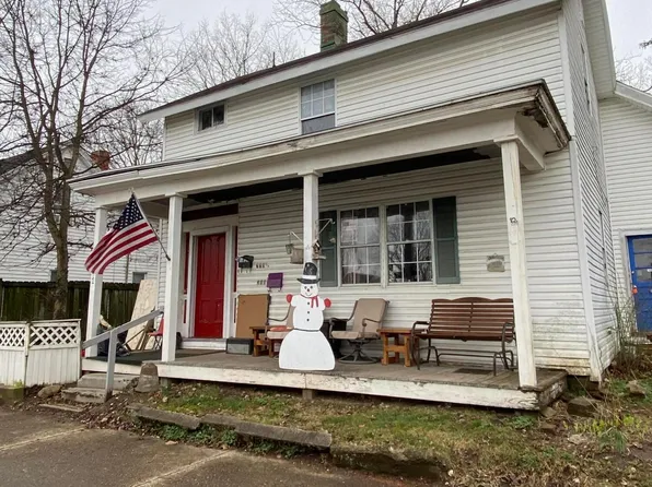 341 E Mound St, Circleville, OH 43113