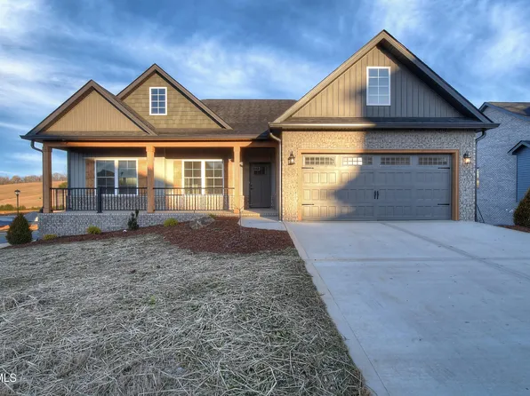 2406 Haystack Cir, Piney Flats, TN 37686