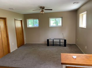 11392 Locust St #3, Luna Pier, MI 48157