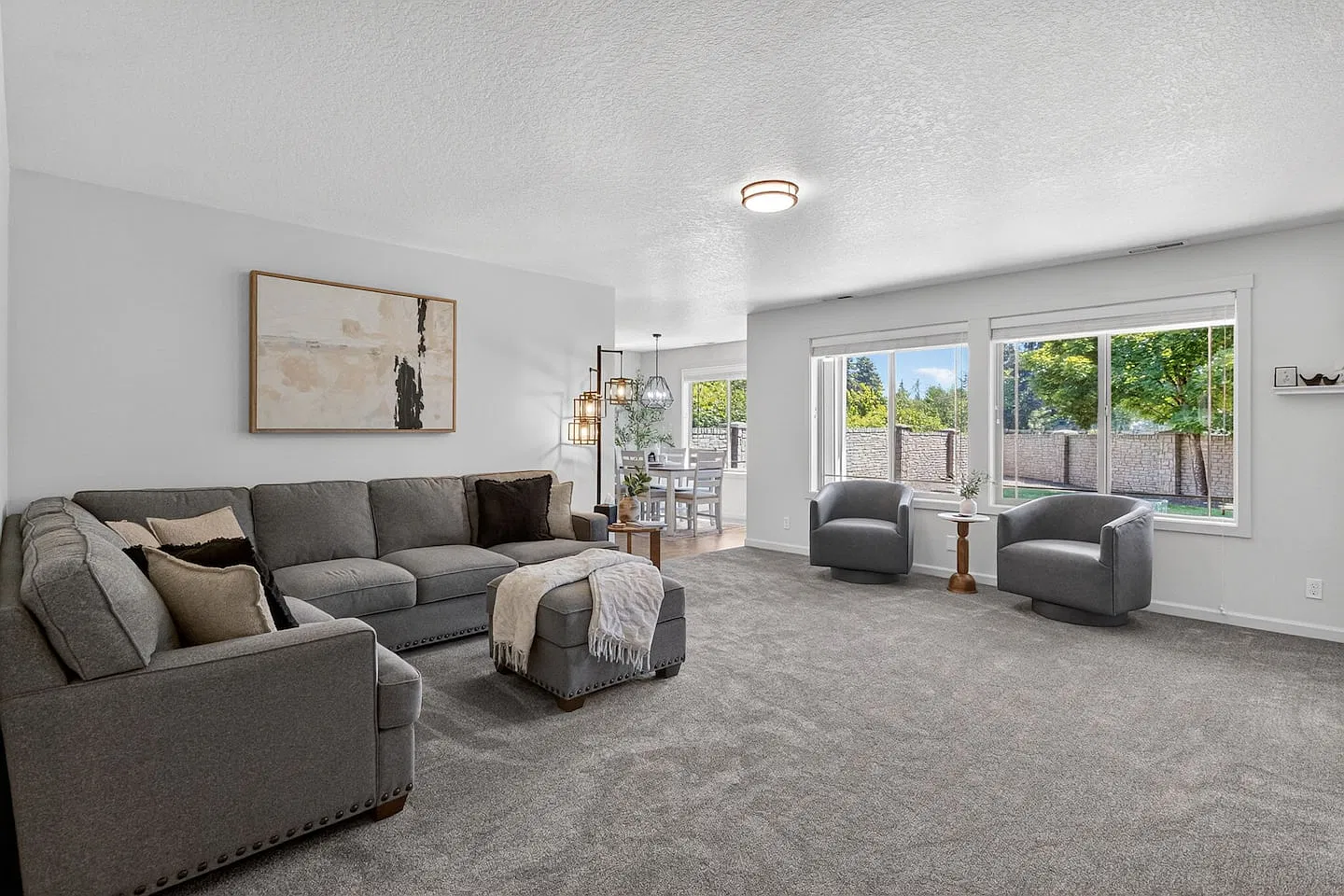3 bed, 1400 sqft, $3,300 — Photo 4