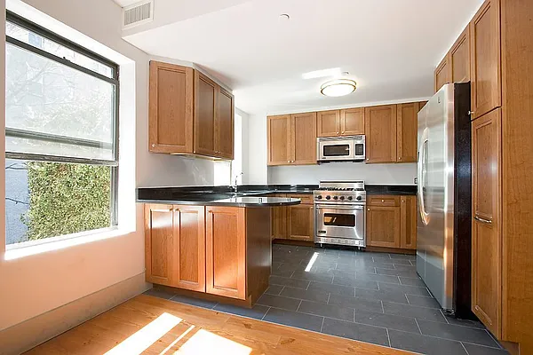 Rented by Corcoran | media 3