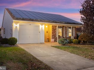 52 Horseshoe Ln N, Columbus, NJ 08022