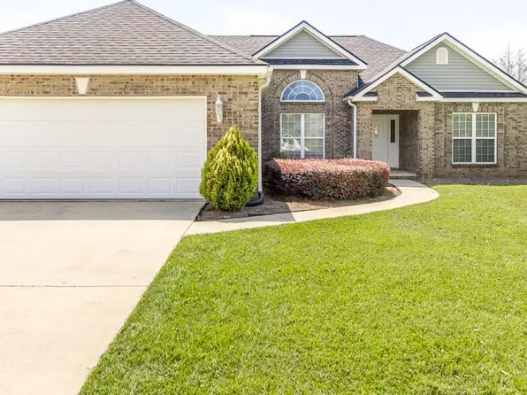 103 Emberly Ln, Warner Robins, GA 31088