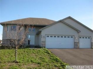 826 Nelson Ave, Mora, MN 55051