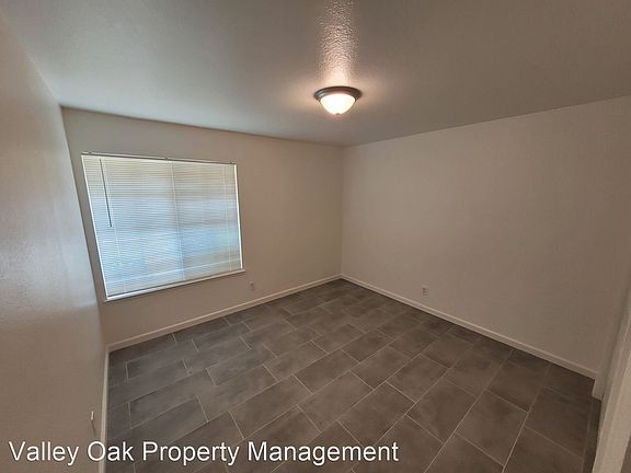 5th image of 4613 Endicott Dr