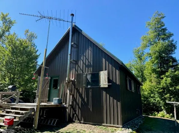39424 W Copperhead Rd, Paradise, MI 49768