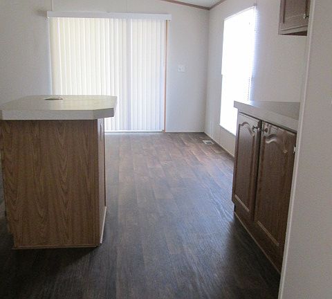5th image of 147 Belmont Ln