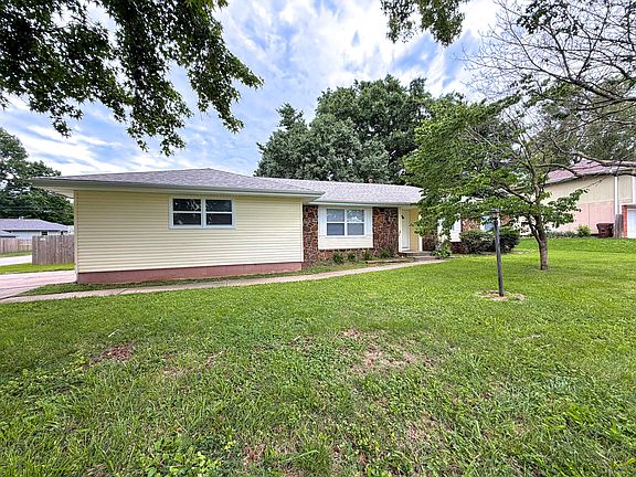 2nd image of 4525 S Farm Road 137