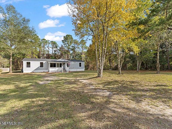 2nd image of 2305 S DOLPHIN Avenue