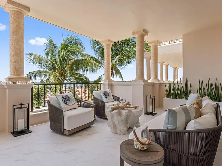 19143 Fisher Island Dr #19143 — Photo 64