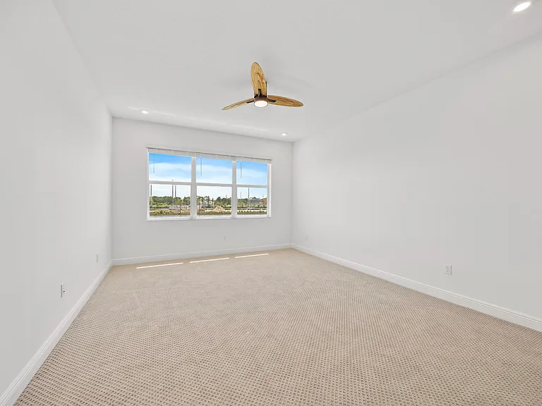 3542 NW Solange Ct — Photo 16