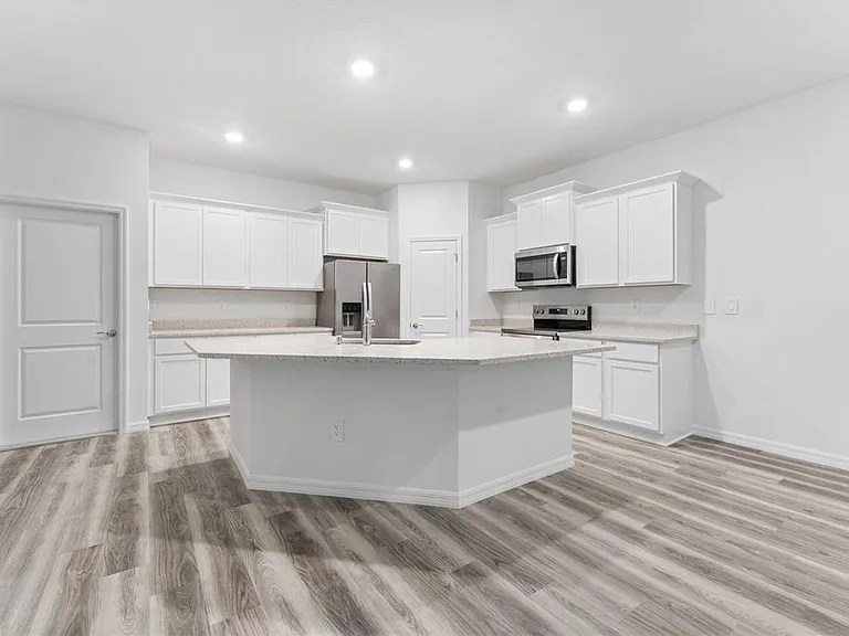 31351 Paper Birch St — Photo 8