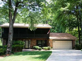 2735 Ridgepark Dr, Tucker, GA 30084