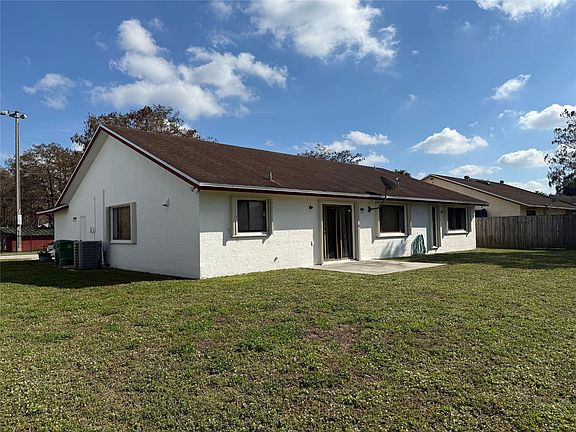 4th image of 5201 NW 78th Terrace