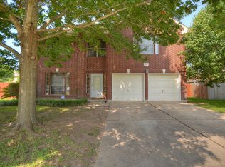 422 Steeplechase Dr, Georgetown, TX 78626