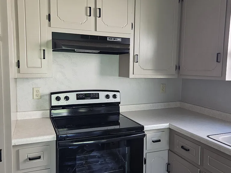 813 Phasianus St #1 — Photo 2