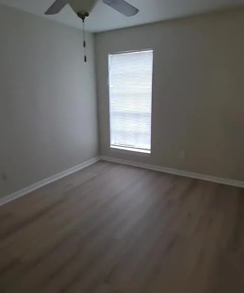 9090 S Braeswood Blvd #75 — Photo 6