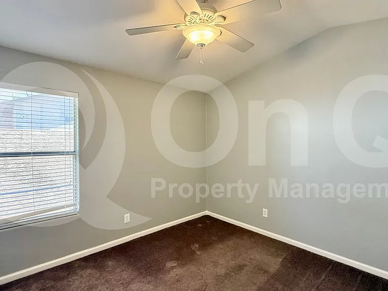 1530 E Toledo St — Photo 22