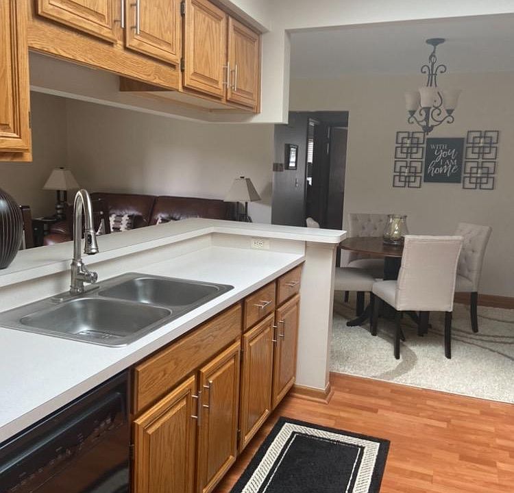 1st image of 48860 Bay Shore Ct