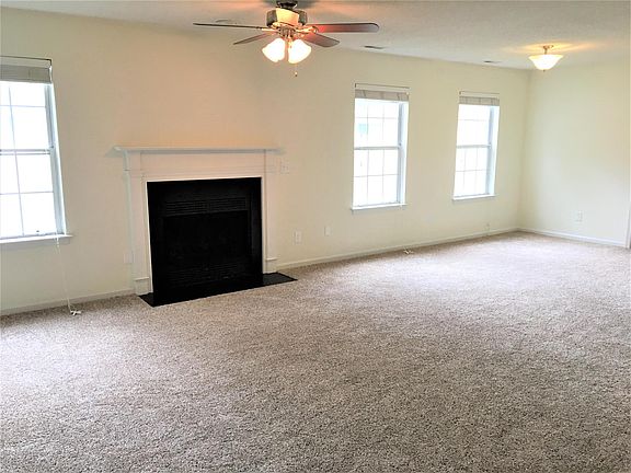 5th image of 204 Quarter Trl APT A