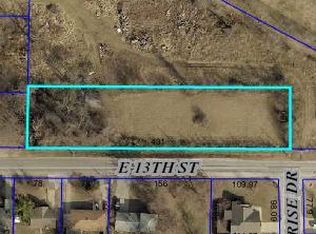 1244 Glenwood Pl, Carthage, MO 64836