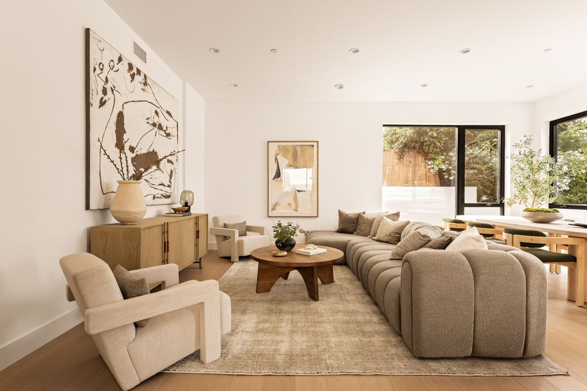 next background image