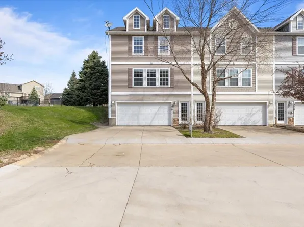 3070 SW Sharmin Ln, Ankeny, IA 50021