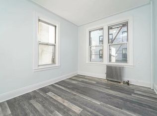32-30 45th St #1LR, Astoria, NY 11103
