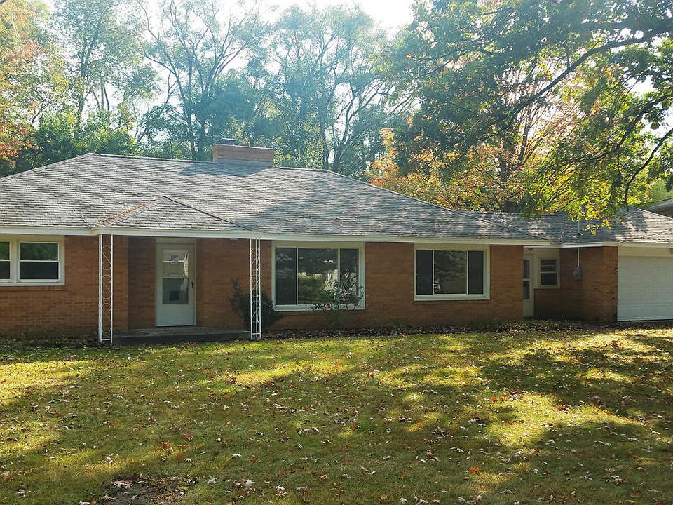 1st image of 3966 Filkins Dr NE