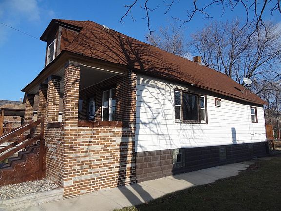 2nd image of 4835 Homerlee Ave