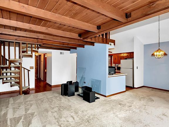 4th image of 17940 Royal Oak Ct APT 3E