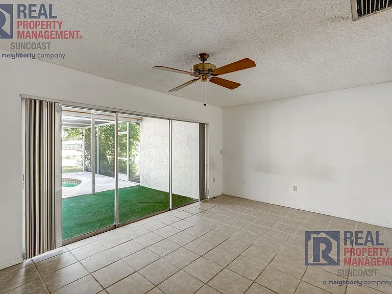 1370 Palmwood Dr — Photo 20