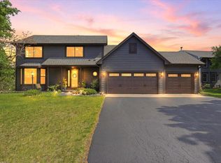 10057 Raleigh Ct, Woodbury, MN 55129
